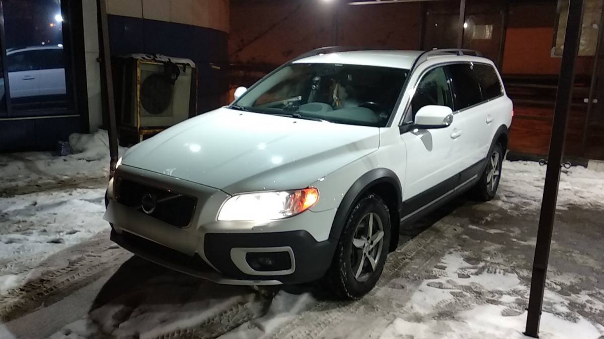 Volvo XC70 II