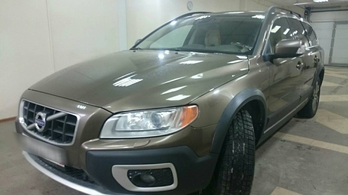 Volvo XC70 II