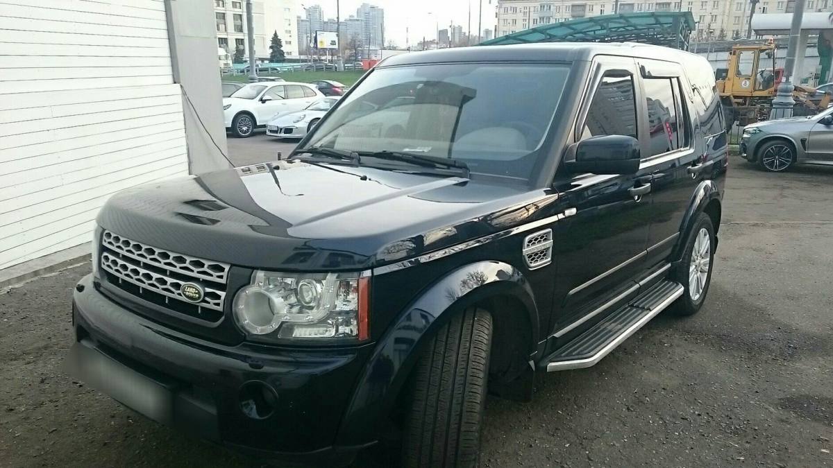 Land Rover Discovery IV