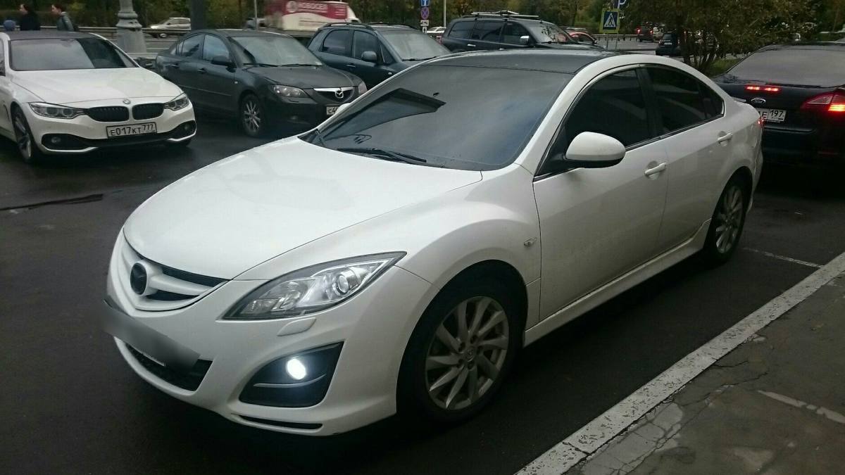 Mazda 6 II (GH) Рестайлинг 1.8 MT (120 л.с.) [2011]