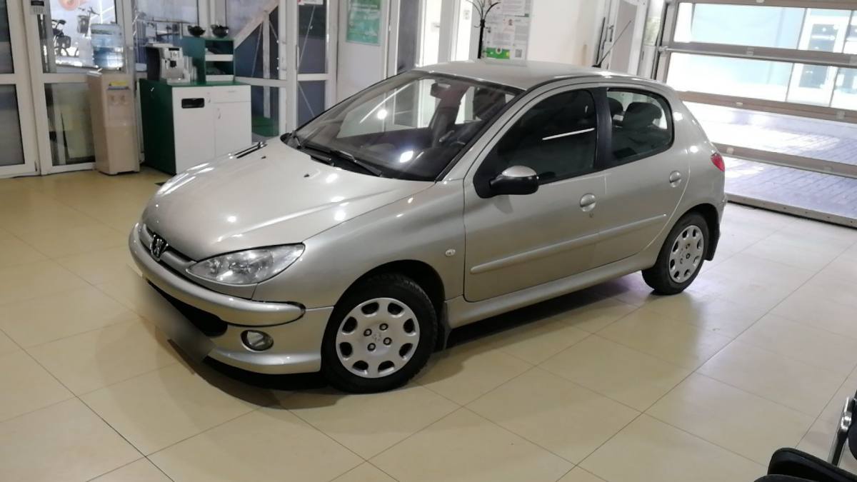 Peugeot 206