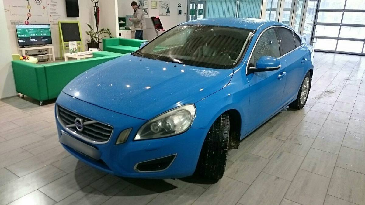 Volvo S60 II