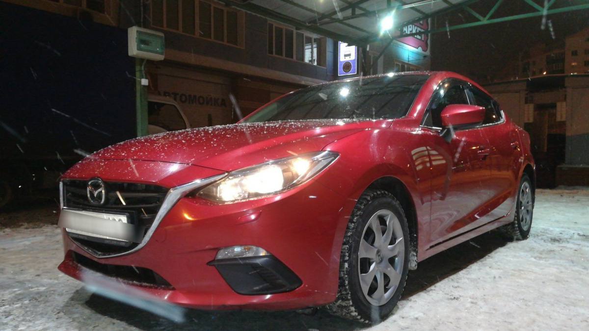 Mazda 3 III