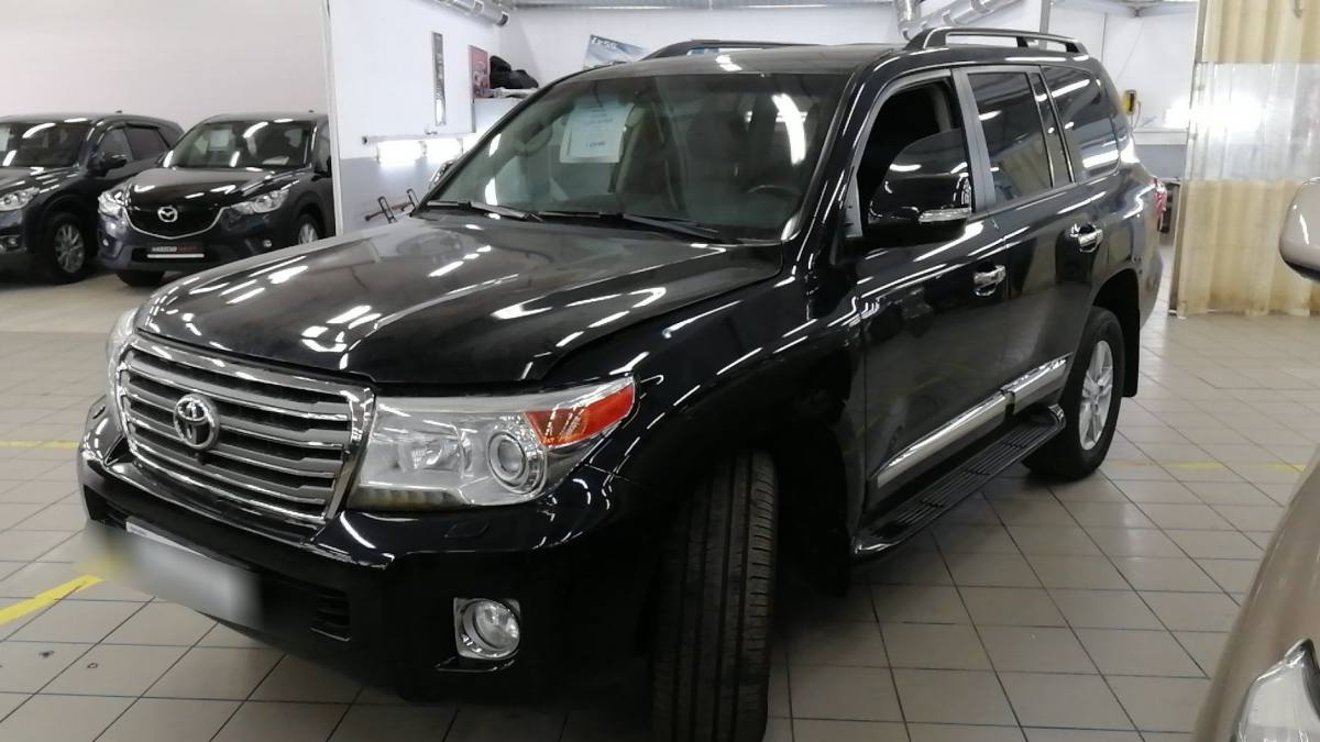 Toyota Land Cruiser 200 Series Рестайлинг
