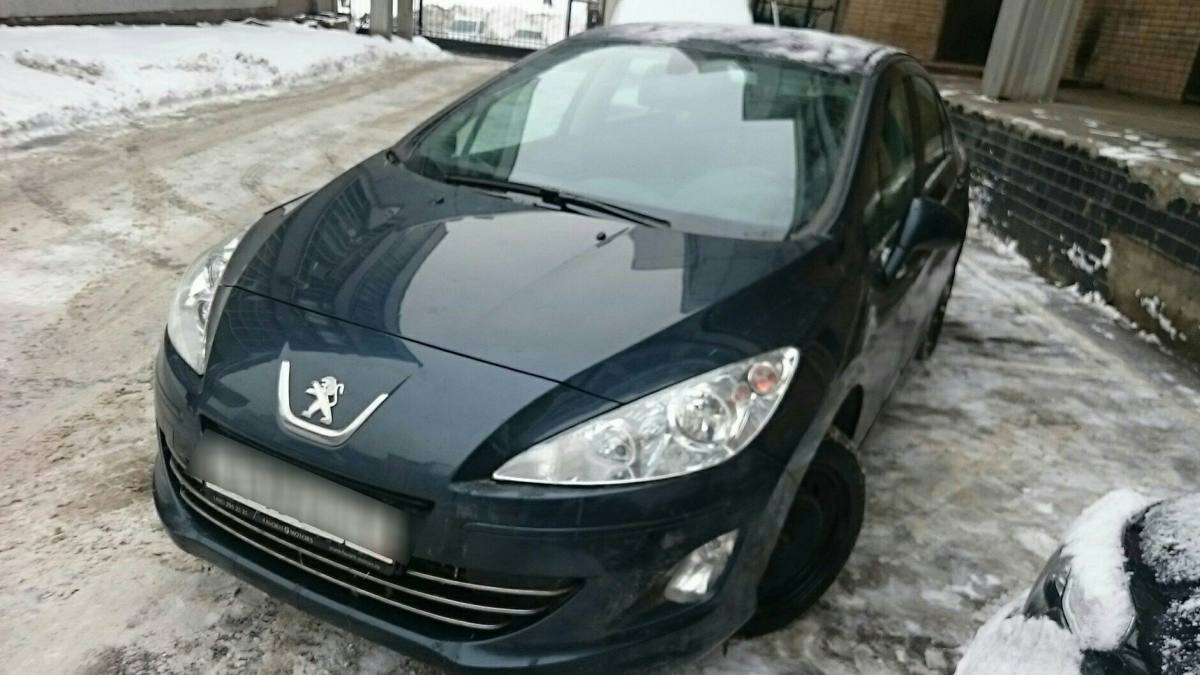 Peugeot 408