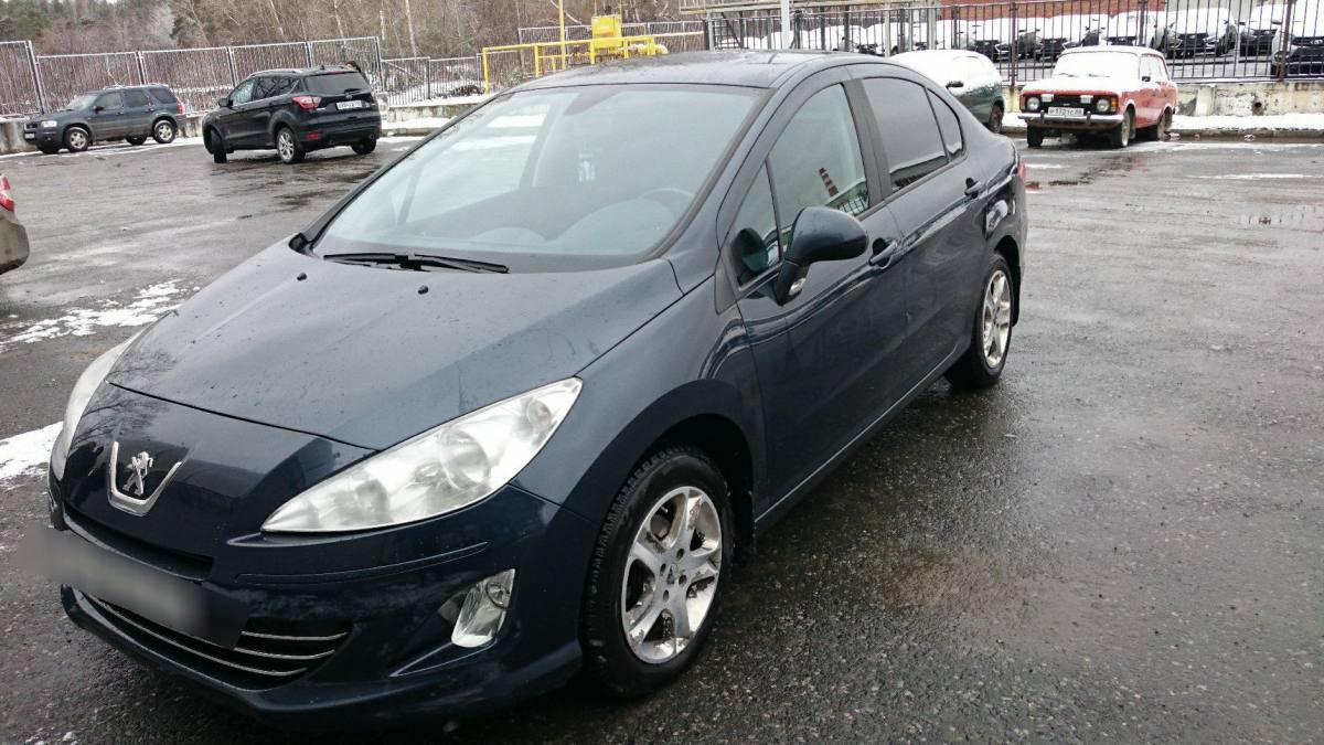 Peugeot 408