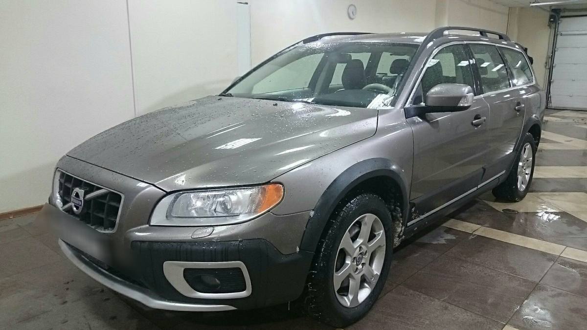 Volvo XC70 II
