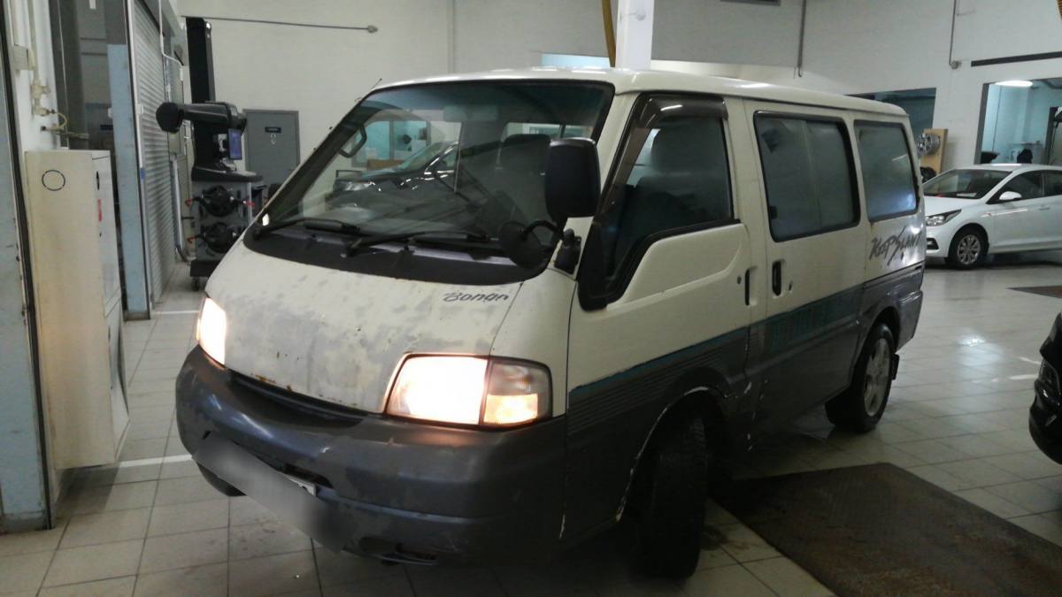 Mazda Bongo IV