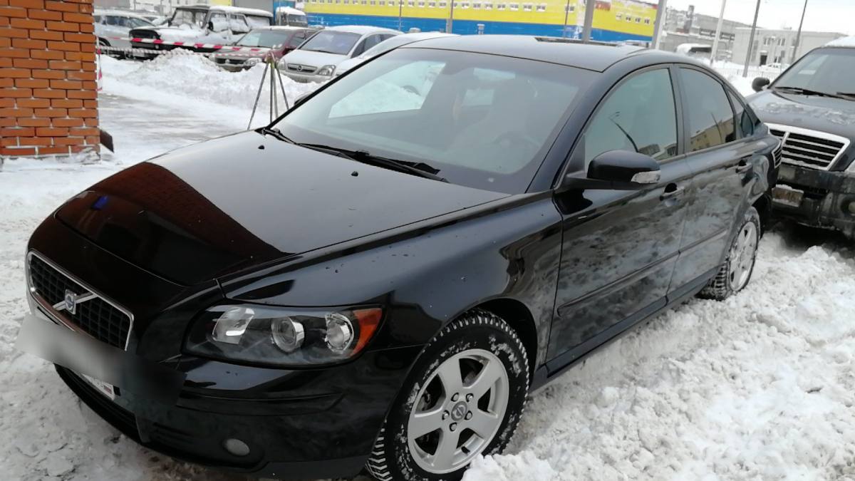 Volvo S40 II