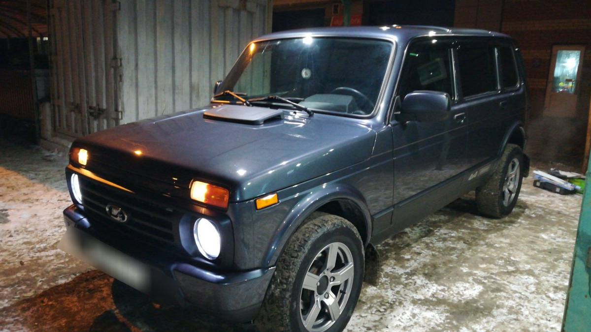 ВАЗ (Lada) 2131 (4x4)