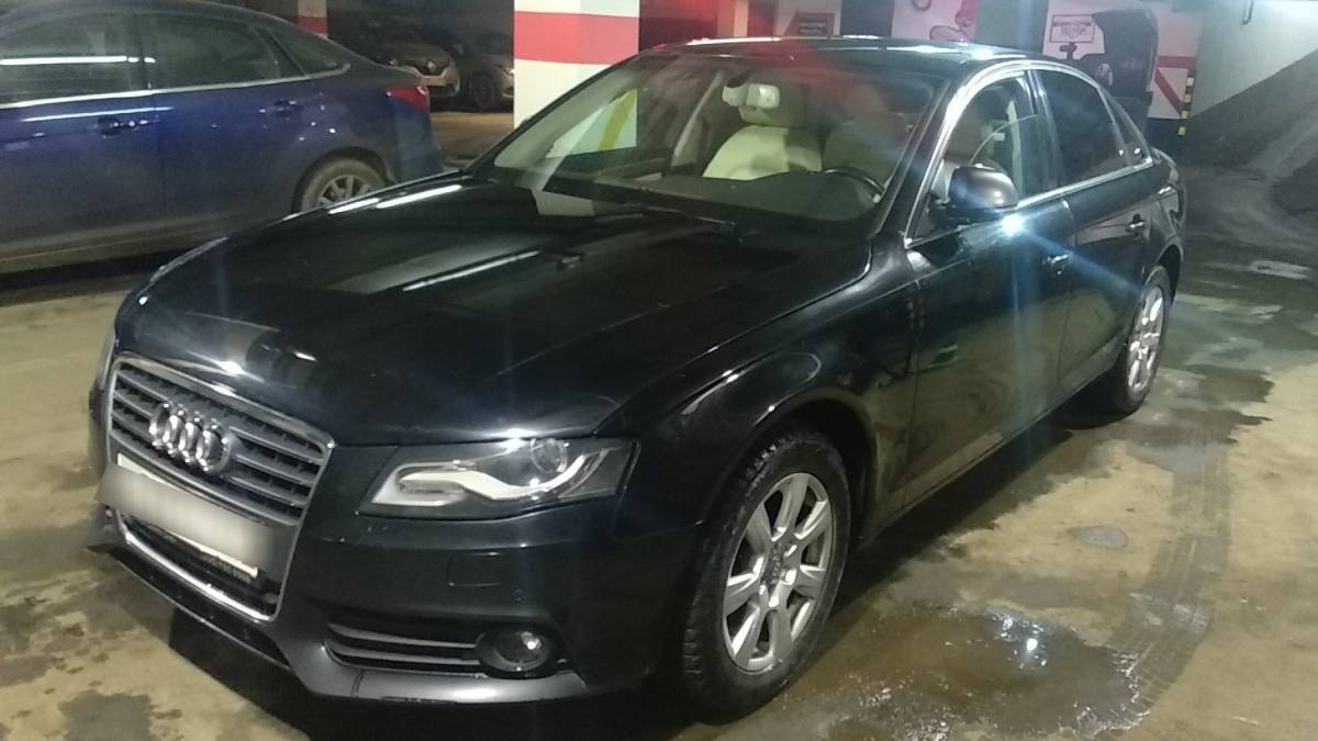 Audi A4 IV (B8)