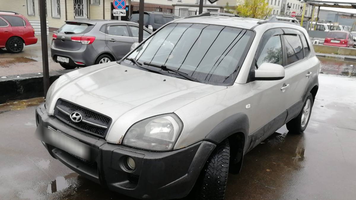 Hyundai Tucson I 2.0d AT (112 л.с.) 4WD [2005]