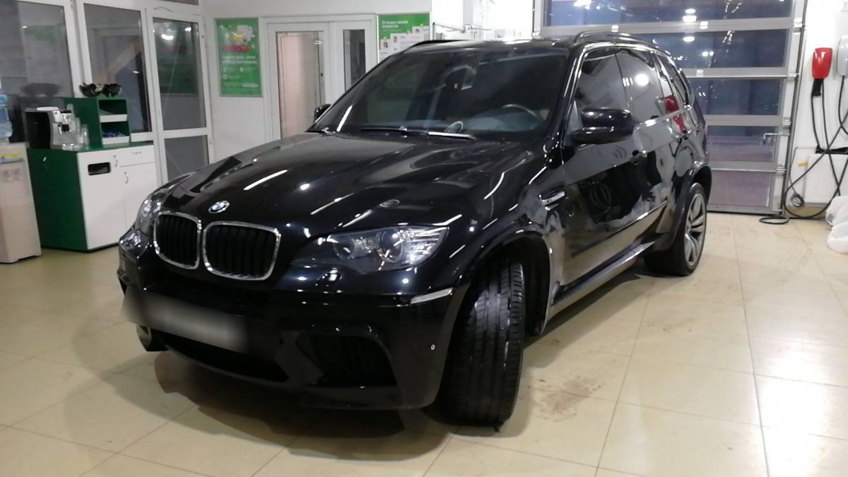 BMW X5 M I (E70)