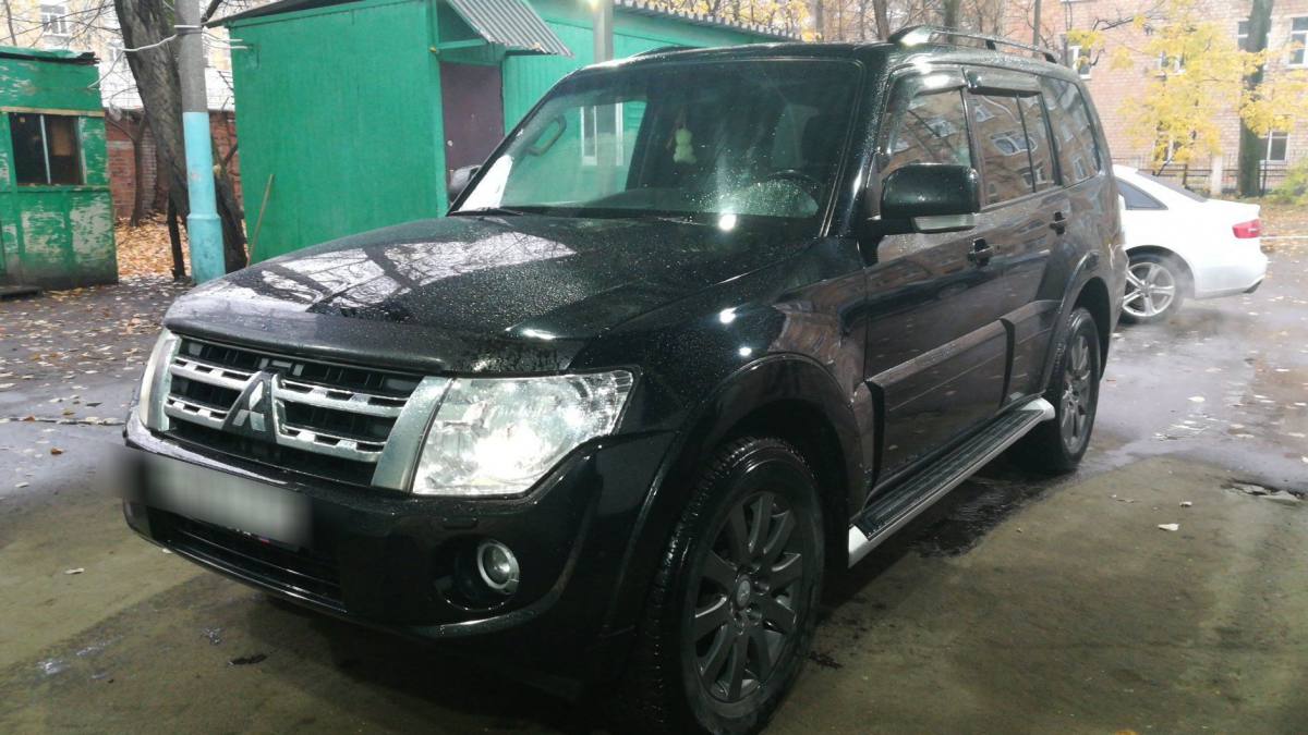 Mitsubishi Pajero IV
