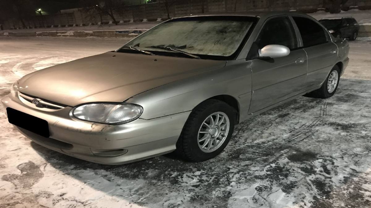 Kia Sephia II 1.8 AT (111 л.с.) [2000]