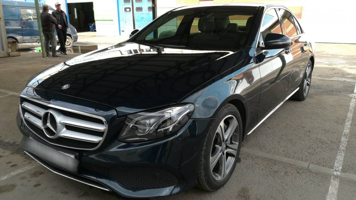 Mercedes-Benz E-klasse V (W213)