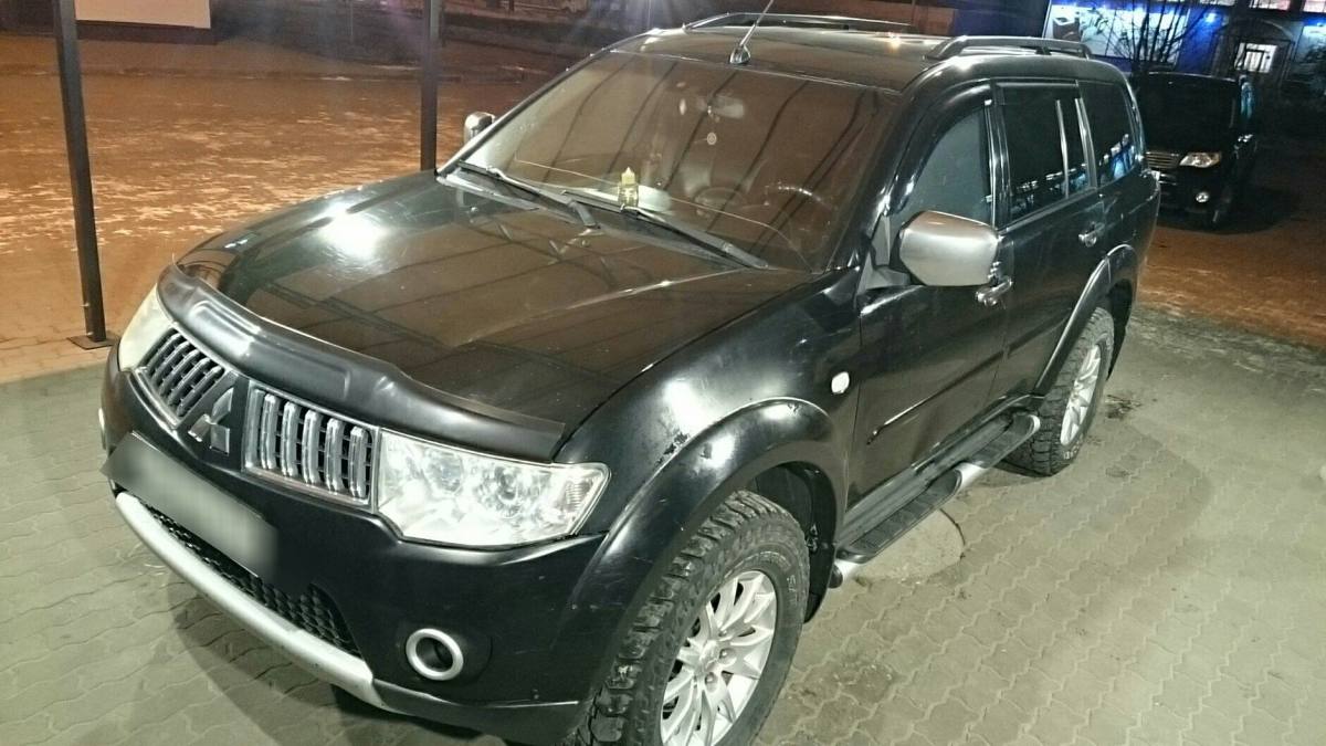 Mitsubishi Pajero Sport II