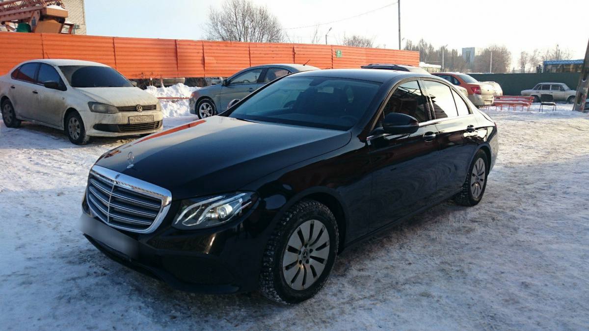 Mercedes-Benz E-klasse V (W213)