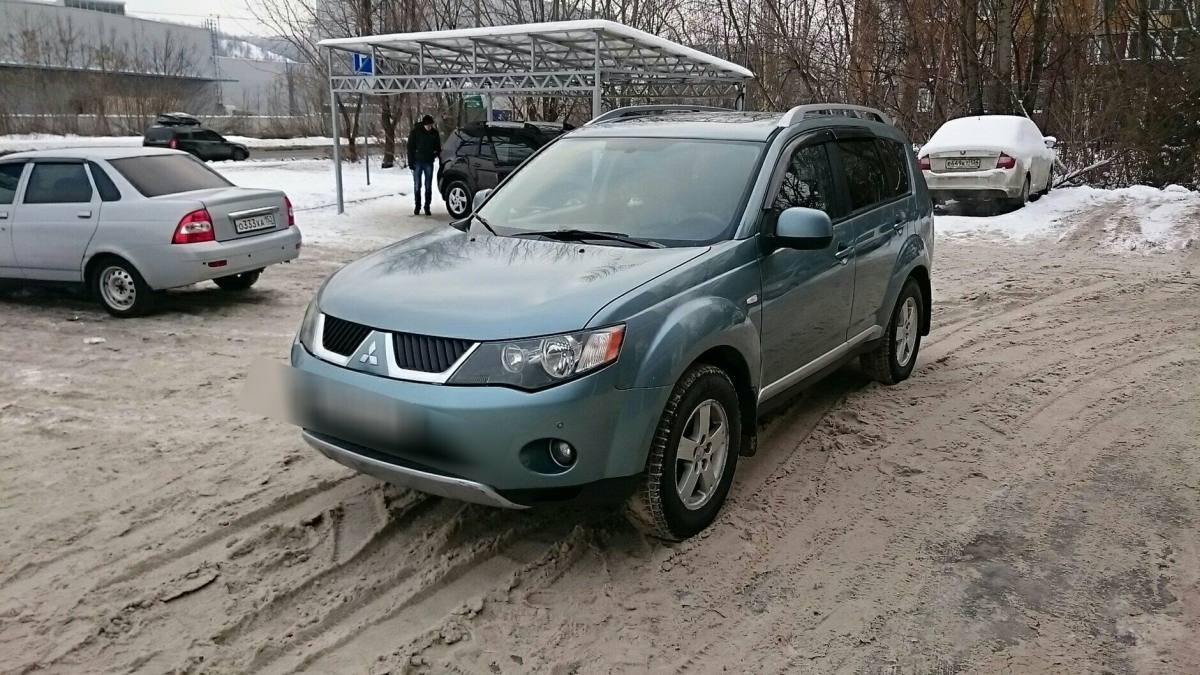 Mitsubishi Outlander II